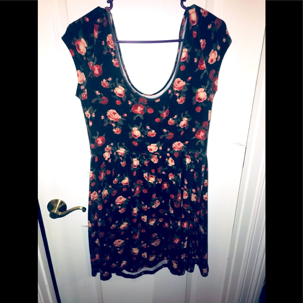 Mossimo Babydoll Dress - Picture 2 of 3